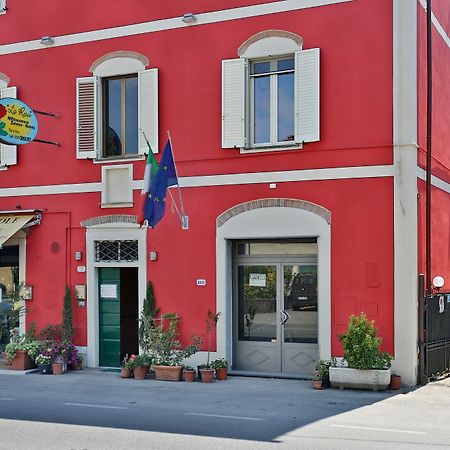 Affittacamere La Rosa Lucca Exterior foto