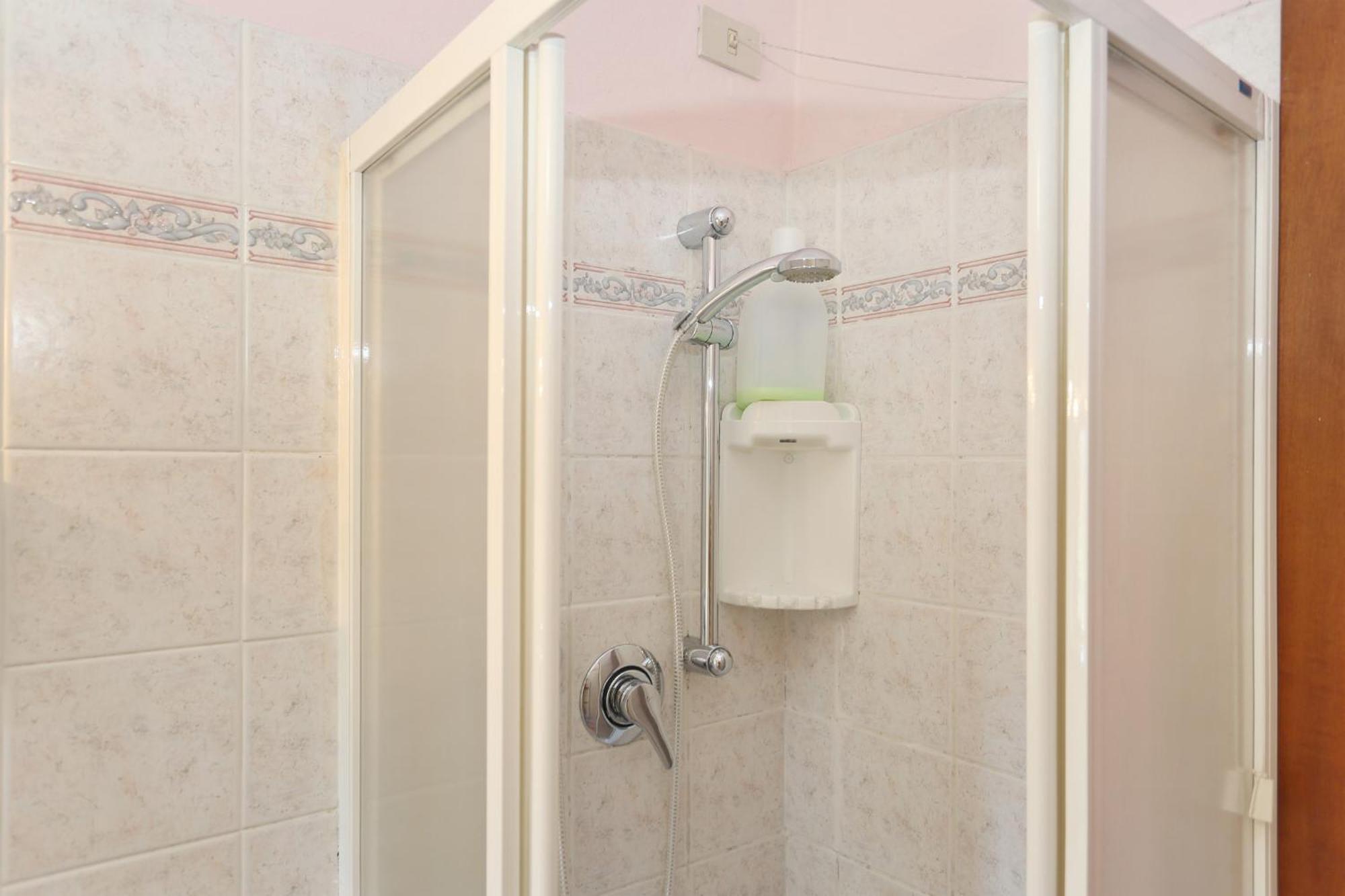 Affittacamere La Rosa Lucca Habitación foto