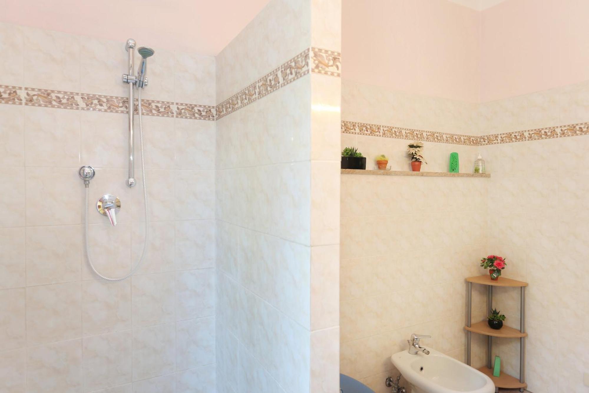 Affittacamere La Rosa Lucca Habitación foto